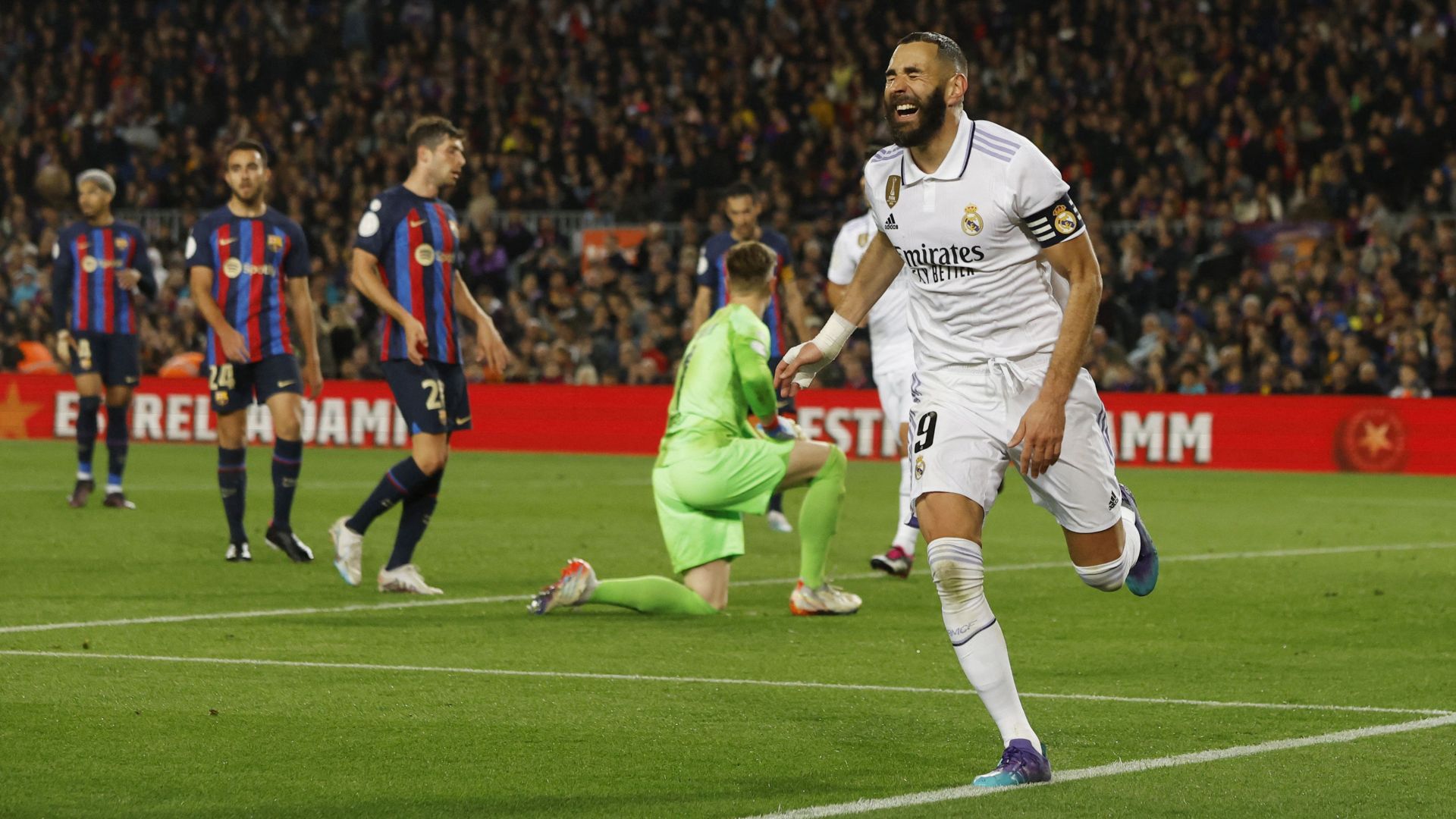 Real Madrid vence al FC Barcelona 4 goles por 0, en crucial ...