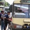 Usuarios denuncian aumento del pasaje en transporte público de Caracas