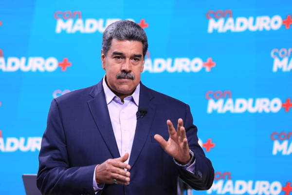 Maduro espera que conferencia sobre Venezuela ayude a levantar las sanciones