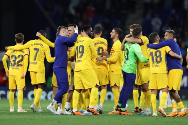 Barcelona gana la liga española de fútbol con 14 puntos sobre el Real Madrid