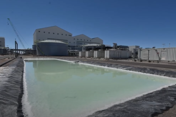 Construcción de la planta de carbonato de litio en Bolivia tiene un avance del 92 %