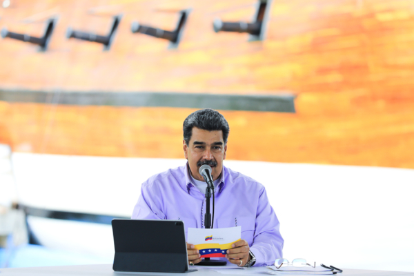 Flexibilización de las sanciones podría tener repercusiones en la aprobación de gestión de Maduro