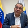 Enrique Márquez renunció a su cargo como rector del CNE