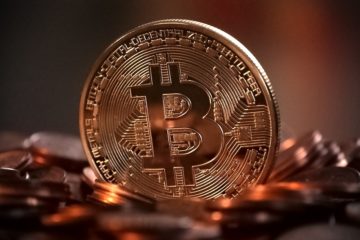 &iquest;El bitcoin sustituy&oacute; al petr&oacute;leo? Criptomonedas mantienen en movimiento los negocios en Ir&aacute;n