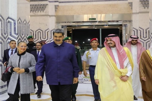 Maduro llegó a Arabia Saudita para reforzar las alianzas políticas y energéticas