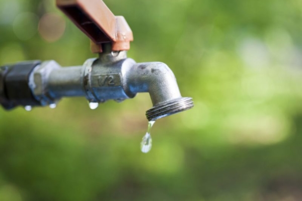 Hidrocapital suspende servicio de agua en varias zonas de Caracas por afectación en el sistema Tuy III