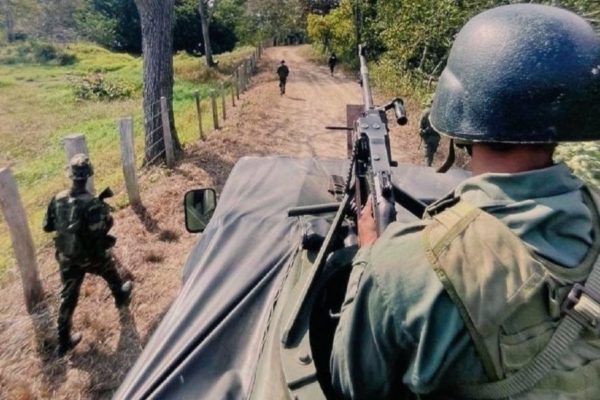 Funcionarios de la FANB detienen a grupo de personas vinculadas a la minería ilegal en Bolívar