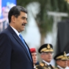 Nicolás Maduro ratifica a Padrino López como ministro de Defensa por noveno año consecutivo