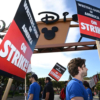 Los actores de Hollywood toman las calles en su primer día de huelga