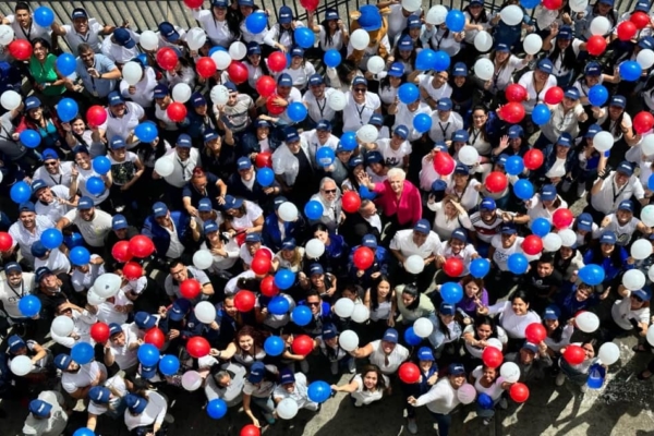 ZOOM arriba a sus 47 años apostando a Venezuela