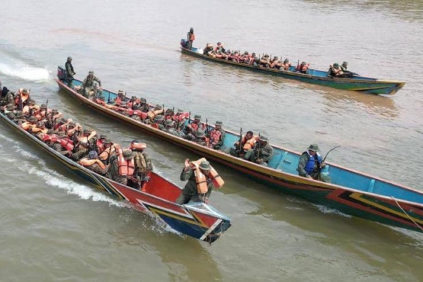 La FANB evacua a más de 1.200 personas de las zonas mineras de Amazonas