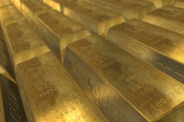 El oro sigue por debajo de US$1.900, afectado por la mayor rentabilidad de los bonos