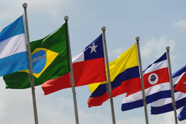 Encuesta: Cae apoyo a la democracia en América Latina y crece el autoritarismo