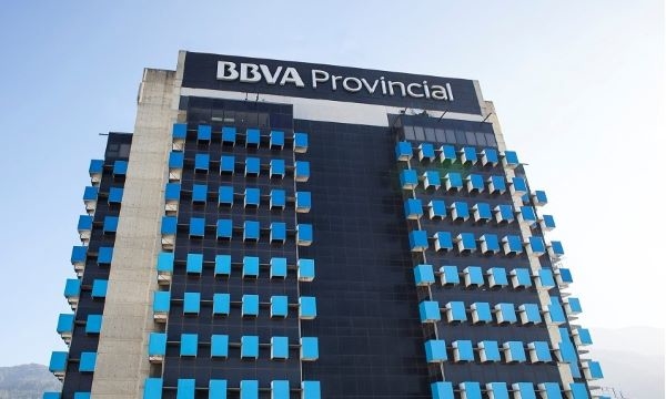 BBVA Provincial lidera a la banca privada en cartera de créditos con aumento de 9,25% en julio