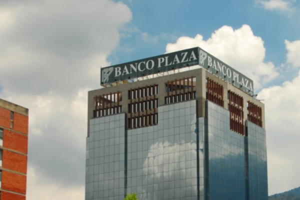 Banco Plaza reinaugura sus agencias en La Candelaria y Mariches