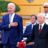 Biden firma un acuerdo de asociación estratégica con Vietnam para contrarrestar a China