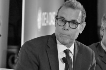 Luis Vicente Le&oacute;n: 2026 no ser&aacute; el a&ntilde;o esperado, pero el pa&iacute;s aunque golpeado no est&aacute; destruido