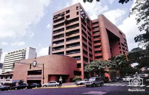 Bolsa de Caracas con resultados mixtos: monto negociado en acciones cayó 78% en la semana