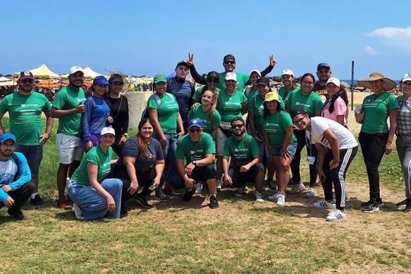 Banco Exterior y Fundesus unen fuerzas en el Día Mundial de la Playas para promover la conciencia ambiental