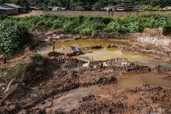 Más de 7.000 «mineros ilegales» desalojados de la Amazonía venezolana en menos de un mes