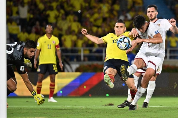 Venezuela pierde 0-1 ante Colombia en el inicio de las eliminatorias sudamericanas para el Mundial 2026