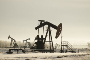 Petr&oacute;leo de Texas baja un 3,25% pese a anunciar EEUU su plan de sanciones contra Ir&aacute;n