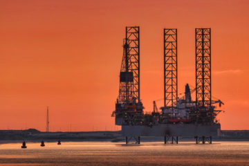 Empresas de servicios petroleros eval&uacute;an estrategias para regreso r&aacute;pido a Venezuela