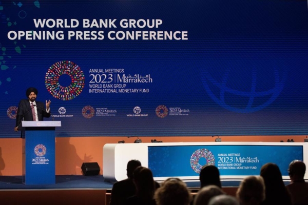 Presidente del Banco Mundial cree que las tasas seguirán altas durante más tiempo