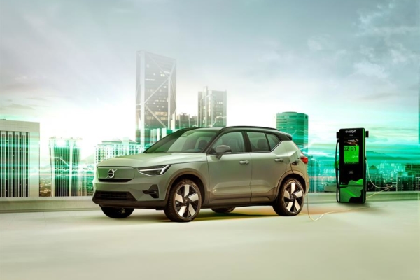 Volvo ingresa a América Latina con 2.419 puntos de carga para carros eléctricos