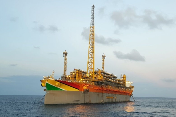 Guyana confirma hallazgo petrolero «significativo» en aguas territoriales reclamadas por Venezuela