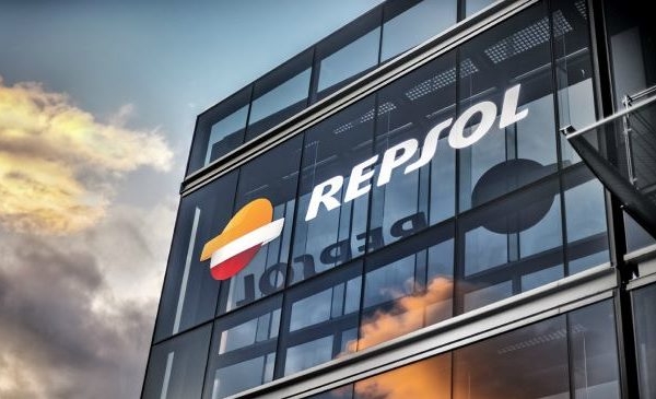 Repsol descarga en Espa&ntilde;a dos buques con petr&oacute;leo de Venezuela y M&eacute;xico para producir combustible