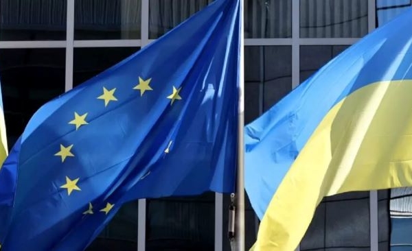 Unión Europea acuerda negociaciones formales para ingreso de Ucrania