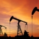 Menos de lo acordado: OPEP+ aumentó su oferta de petróleo en un 0,8% en junio