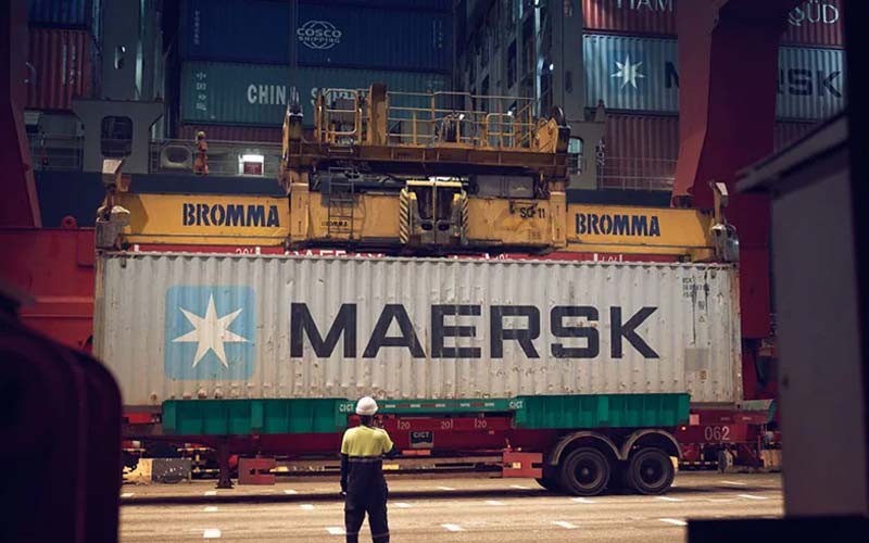 Maersk se desploma: el gigante naval recortará 10.000 empleos