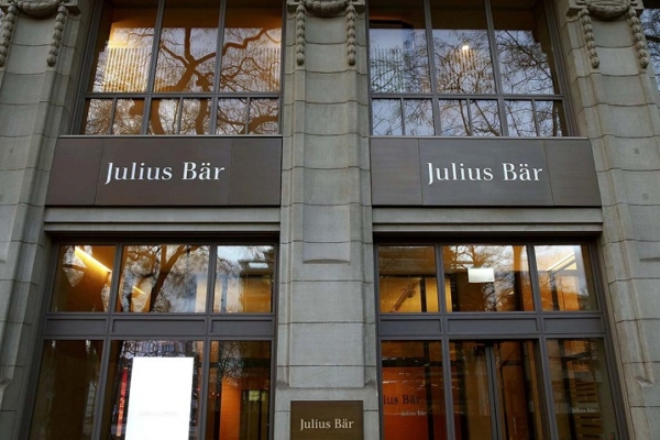 Banco suizo Julius Baer en apuros por las deudas de uno de sus grandes clientes