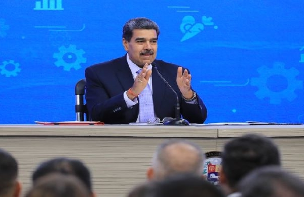 Maduro plantea a EEUU relaciones «al máximo nivel» e insiste en levantar de todas las sanciones