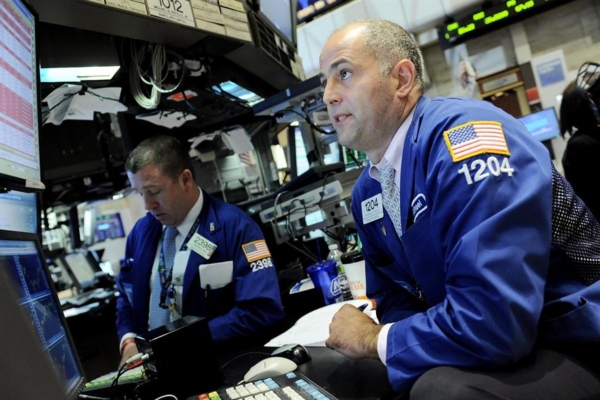 Wall Street cierra en terreno mixto y el Dow Jones sube un 0,33%