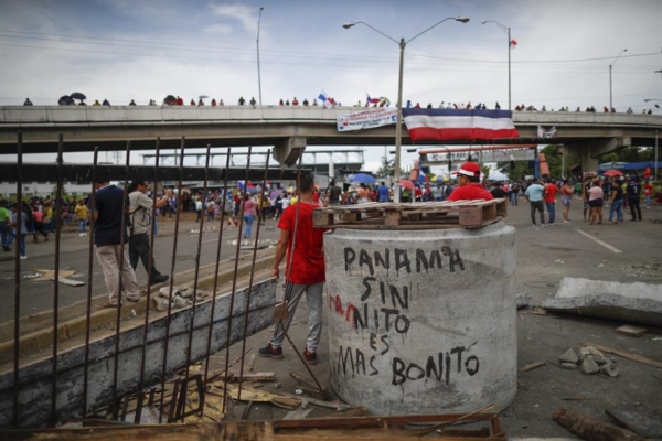 Panamá abrió el paso de las vías bloqueadas para recibir combustible de Costa Rica