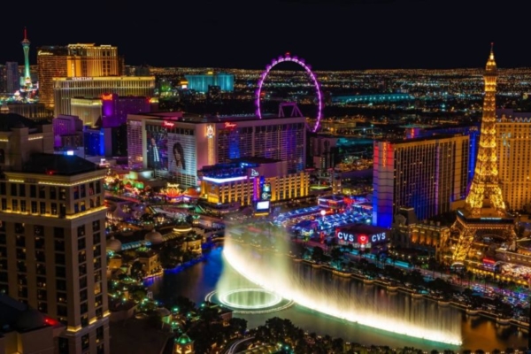 Trabajadores de casinos en Las Vegas logran un acuerdo que evita la huelga