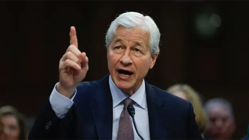 CEO de JPMorgan arremete contra las criptomonedas: «Si yo fuera el gobierno, las cerraría»