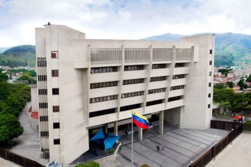 TSJ establece que bonos pagados en moneda extranjera no constituyen parte del salario laboral