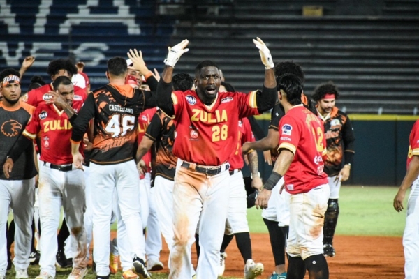 Recta final de la Liga Venezolana de Béisbol Profesional está que arde