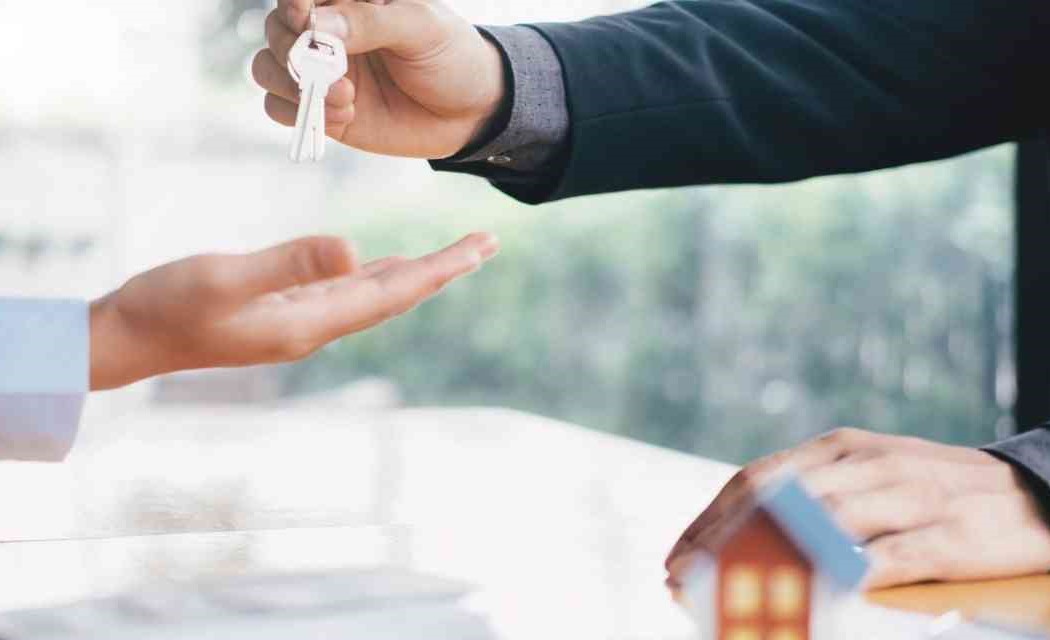 #Exclusivo ¿El mercado inmobiliario saldrá del foso en 2024? Sobreoferta genera expectativas limitadas