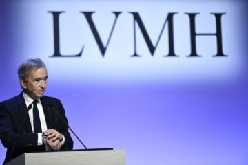 El magnate del lujo Bernard Arnault: La IA nos quita una burocracia muy presente en Europa