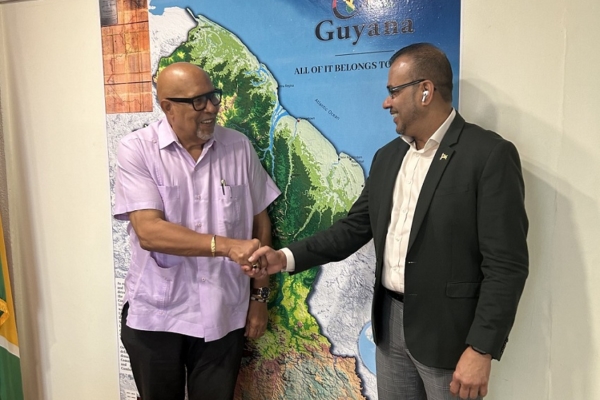 Guyana designa a Van West Charles como embajador en Venezuela