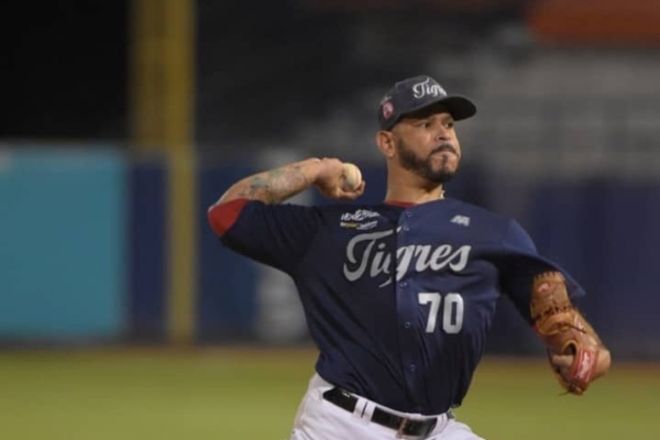 Tigres zarandearon a Tiburones y se mantienen