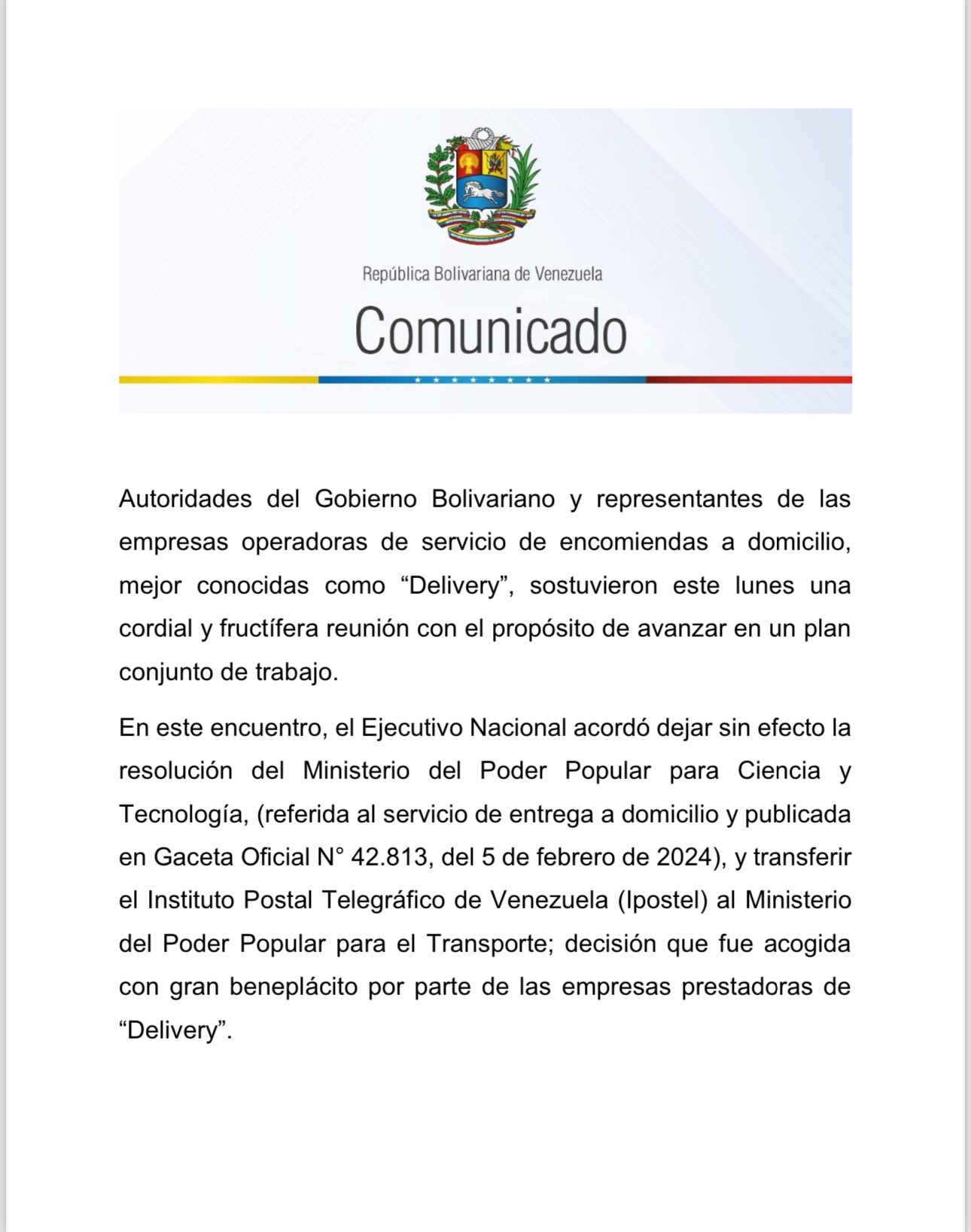 Gobierno deroga regulación de servicios de delivery y pasa a Ipostel al Ministerio de Transporte