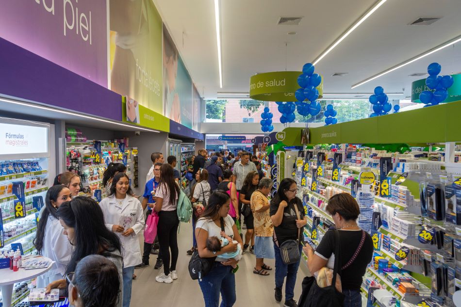 Farmatodo inaugura nueva tienda