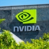 CEO de NVIDIA a un paso de entrar en el club de los 20 más ricos del mundo