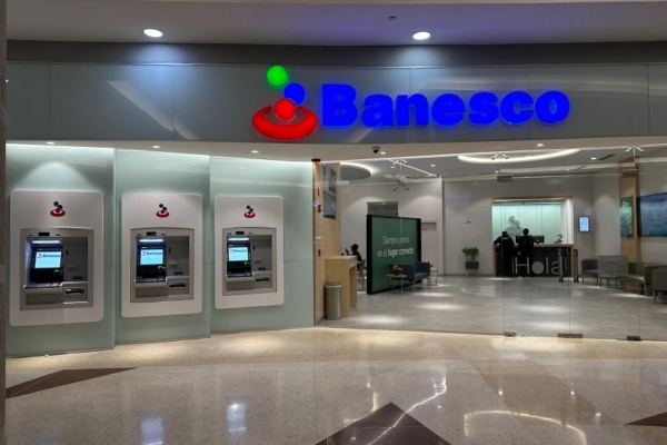 Banesco abre las puertas de una nueva agencia bancaria: La Candelaria II